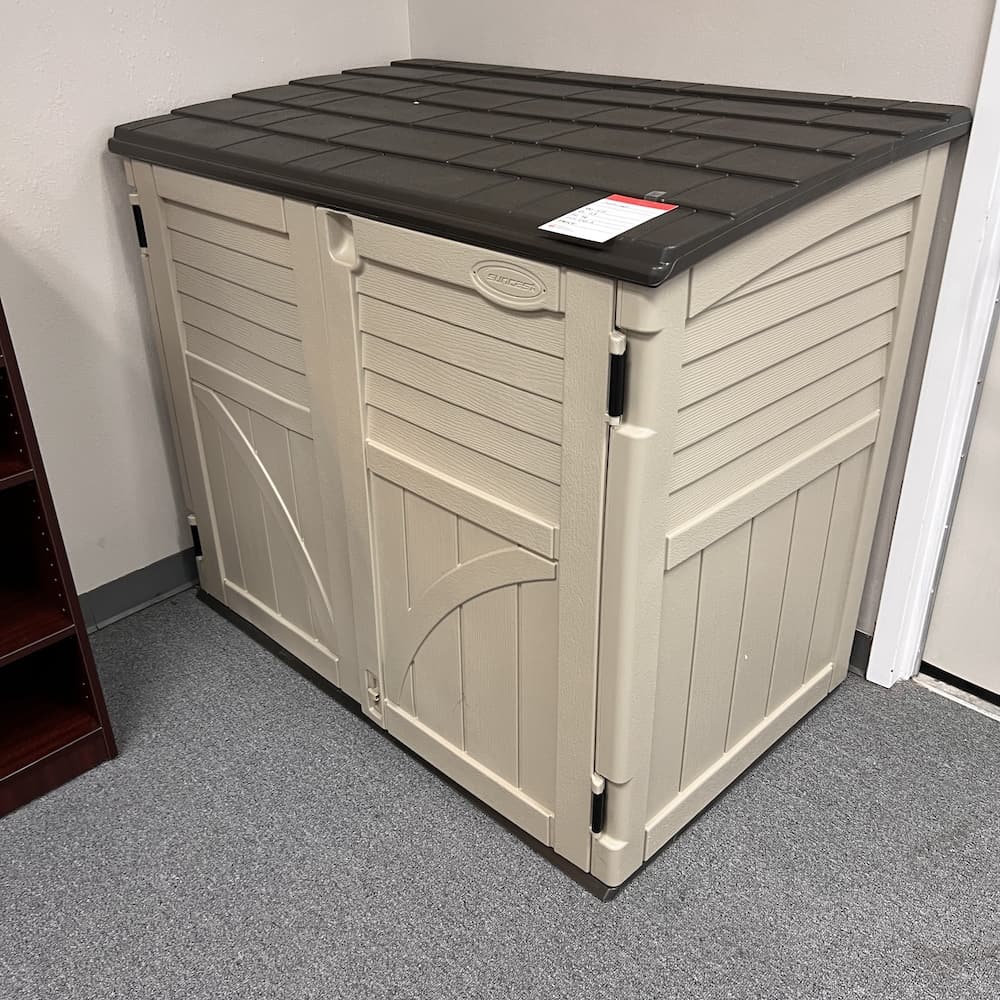 beige plastic outdoor horizontal storage cabinet, sincerest, used