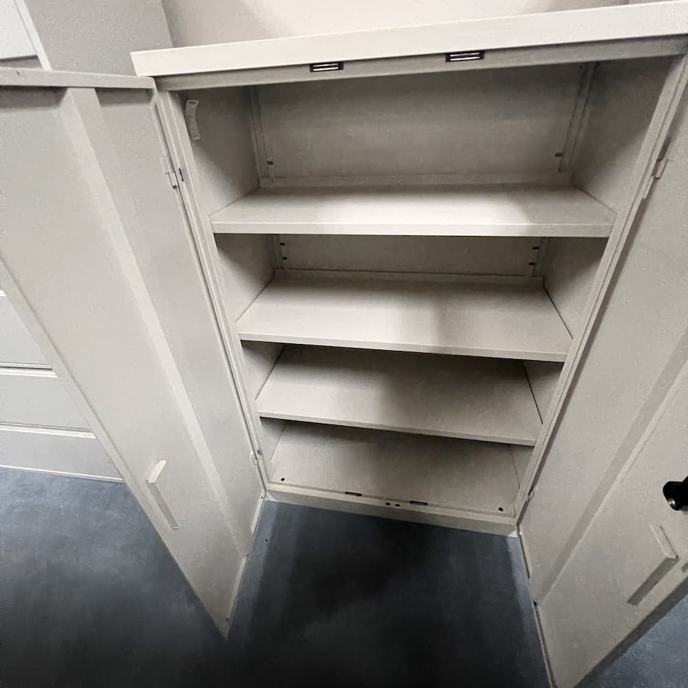 beige metal steelcase 2 door storage cabinet with shelves, used office furniture, used storage, heavy duty