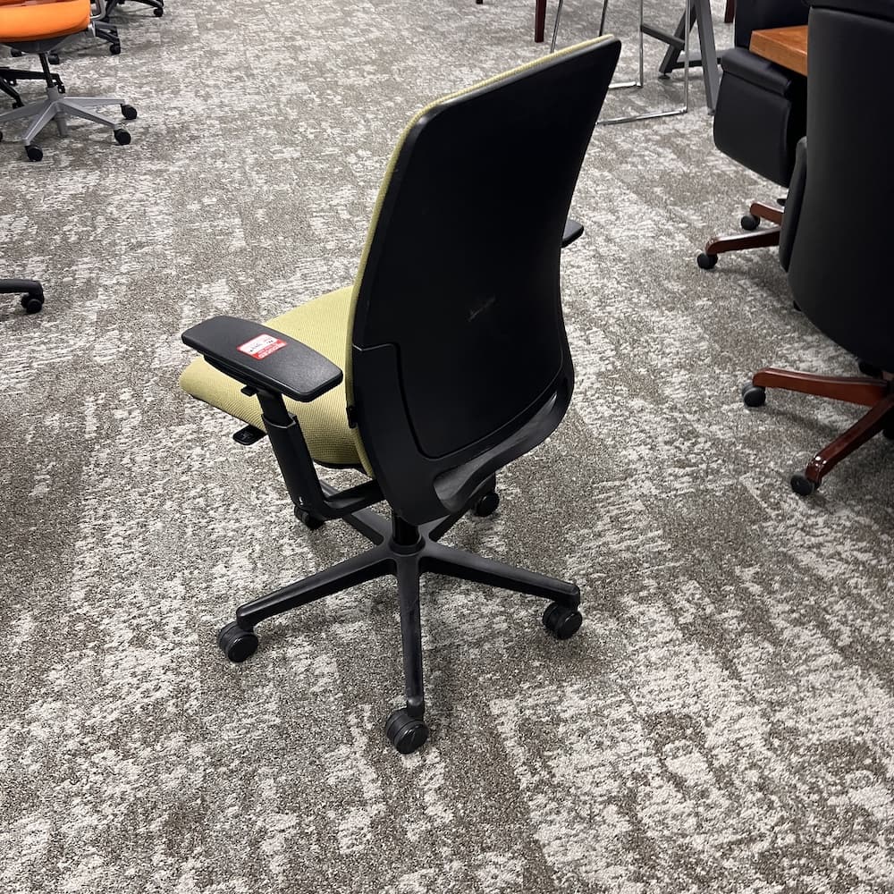 green upholstered steelcase amid chair, used office furniture
