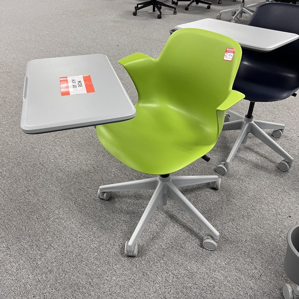 steelcase node classroom seating with tablet and cup holder in green, plastic molded seat, rolling