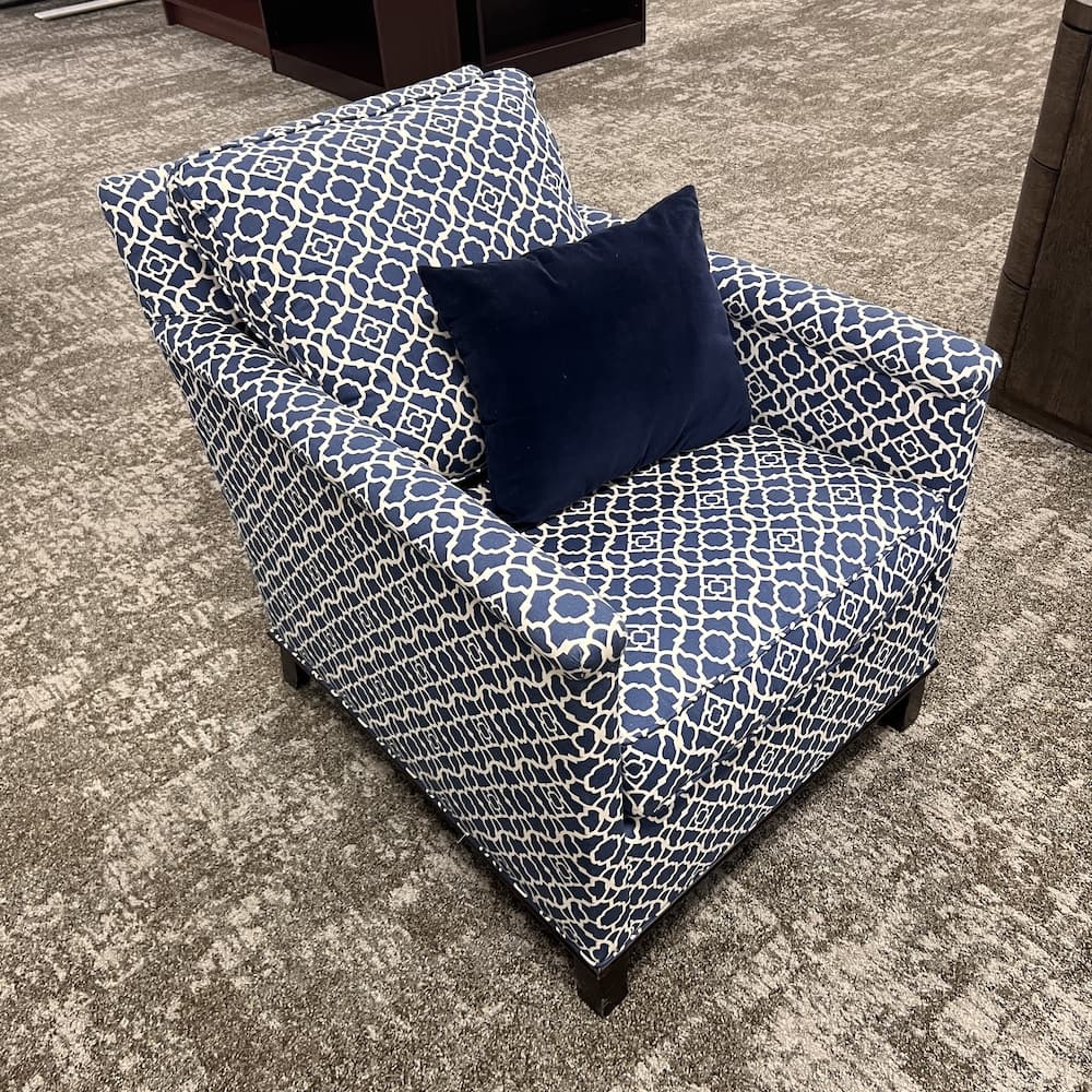 blue lounge chair, arm chair, cr lane, used home furniture