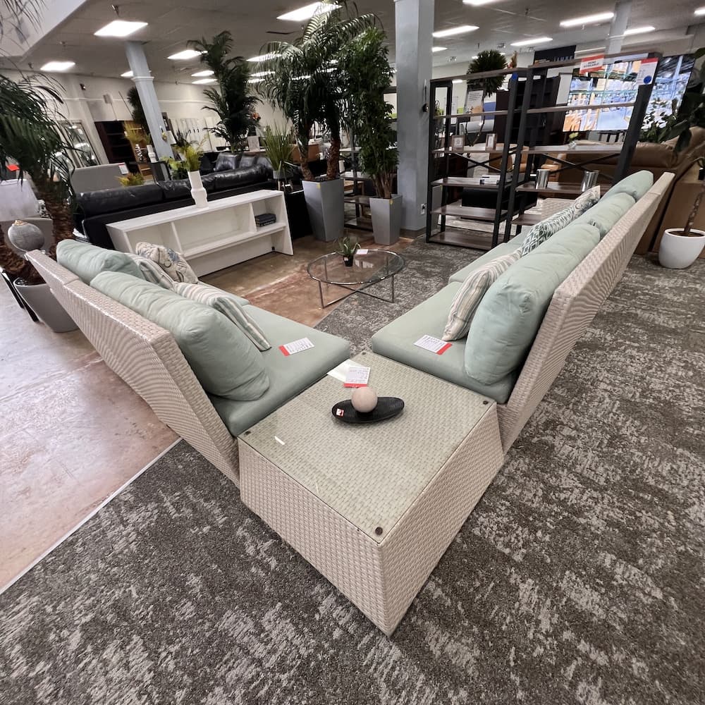 green and pearl white outdoor sofa sectional, used furniture, patio, caluco
