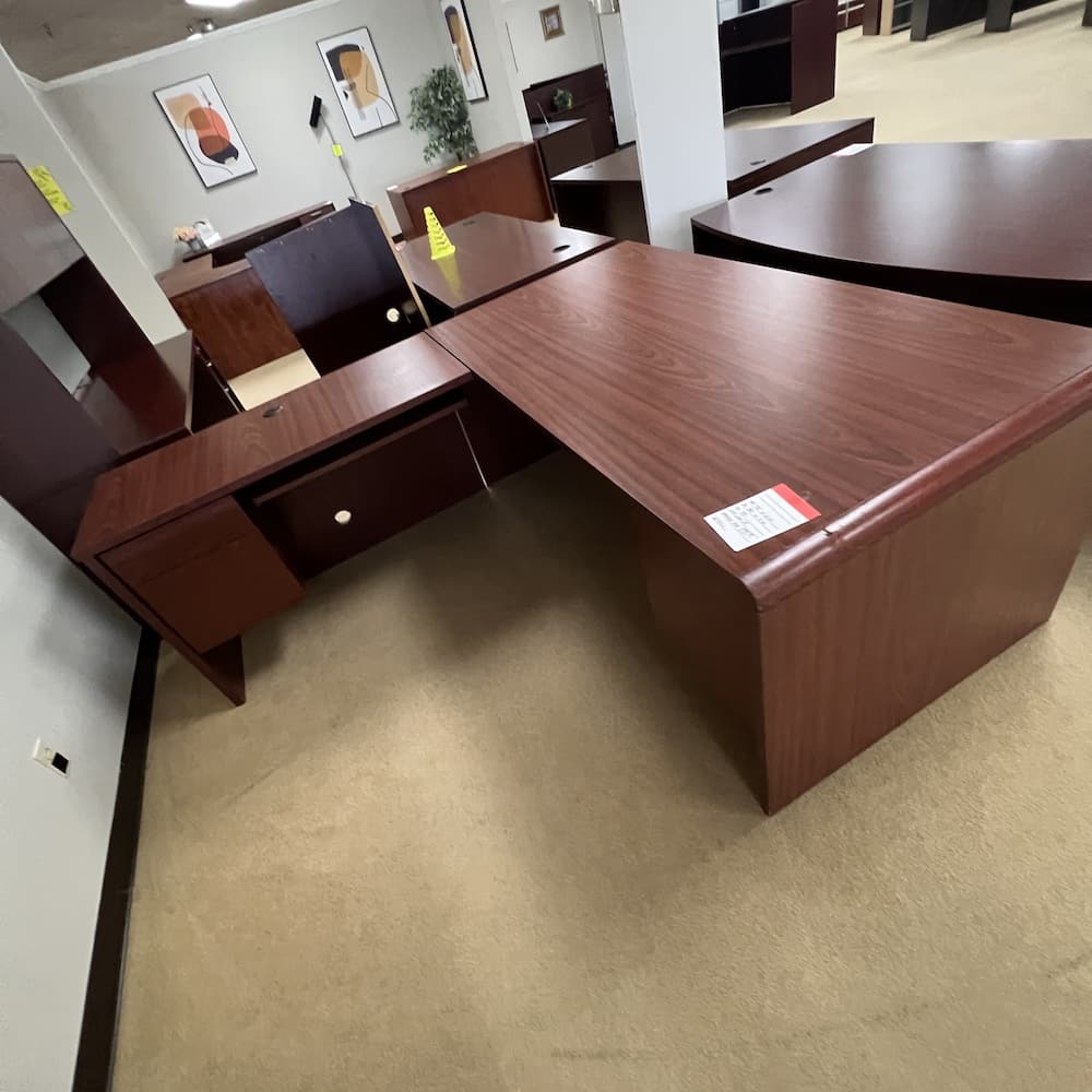 Mahogany l-desk left return with double hanging box/files, used office furniture