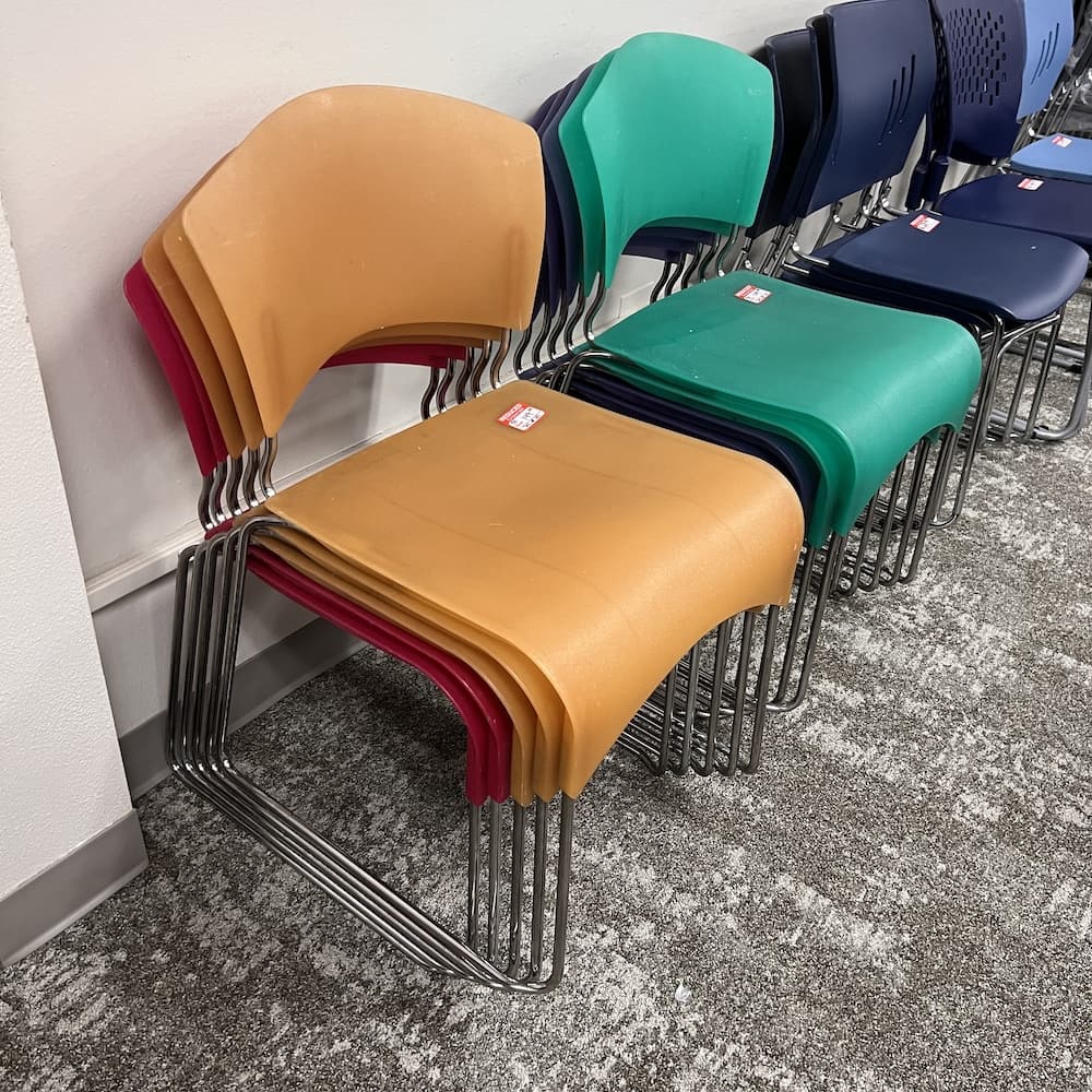 green gold blue and pink plastic chairs, set of 10, used office furniture