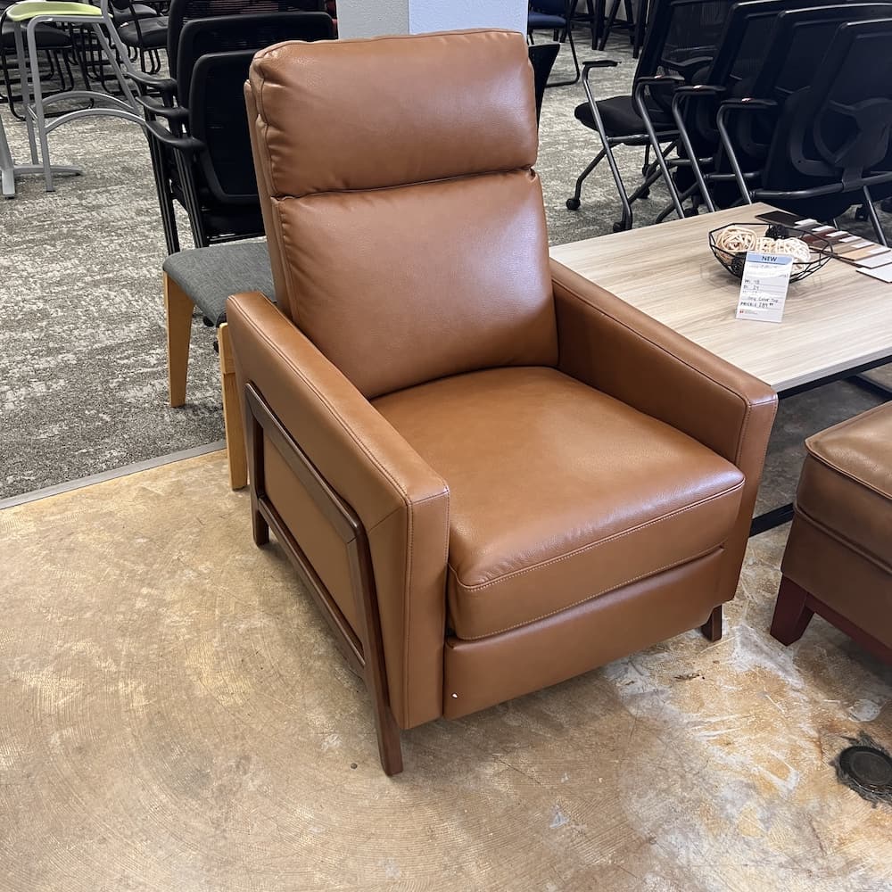 brown PU power recliner Mayberry hill tango