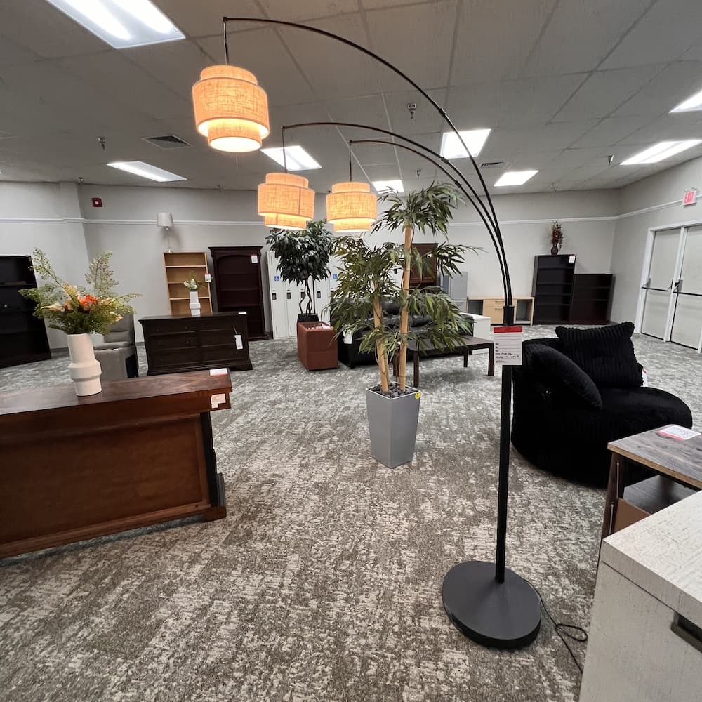 Deena floor lamp, three lights that arc over, open box used home furniture