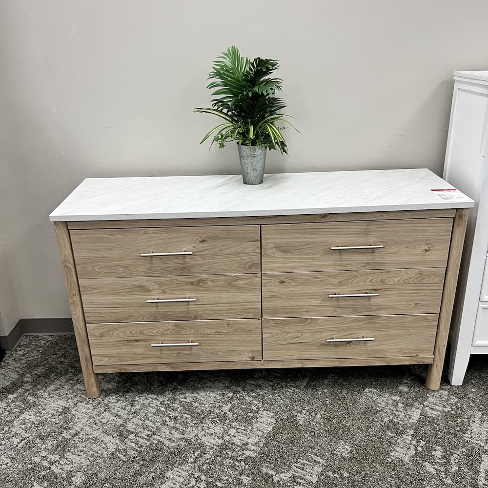 Ashley furniture cadmori 6 drawer dresser, scratch n dent furniture, home goods