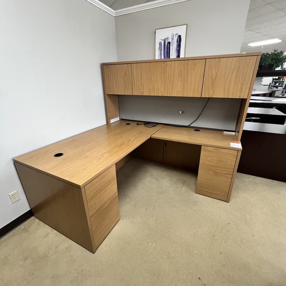 oak honey laminate hon l-desk left return with hutch, used office furniture