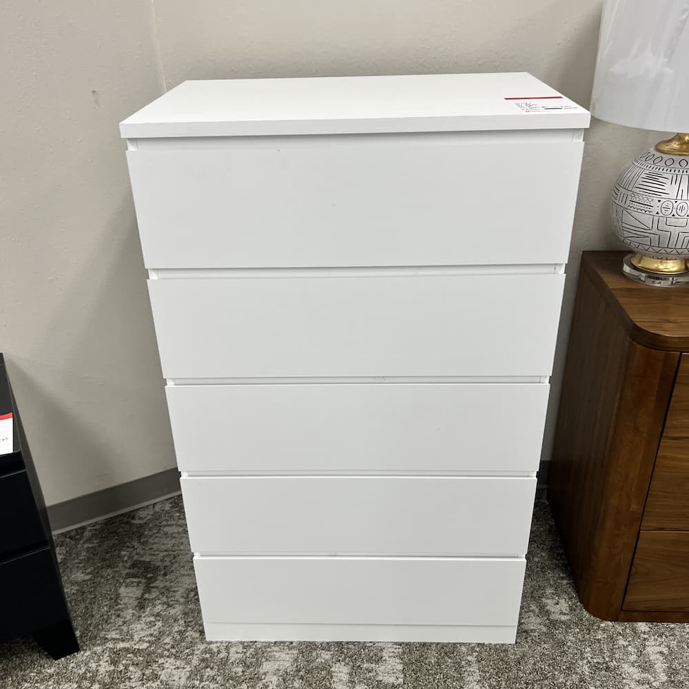 onita white 5 drawer tall vertical dresser, scratch n dent home furniture, Ashley furniture