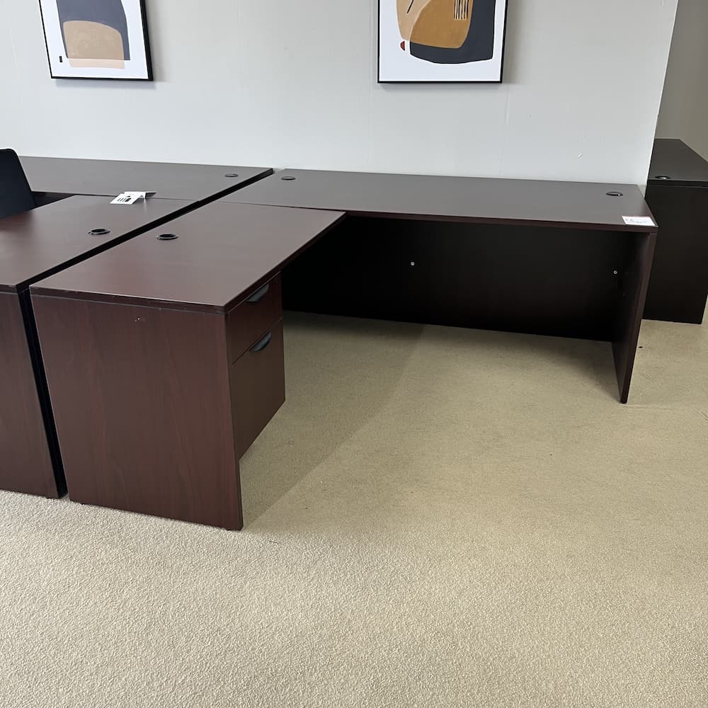 mahogany l-desk left return 1 BF, used office furniture