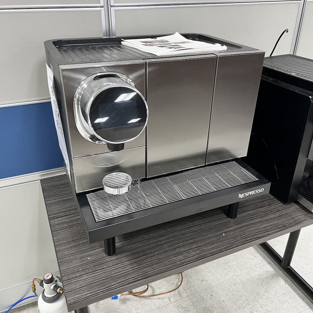 Nespresso momento 120 professional commercial espresso coffee machine, used appliances