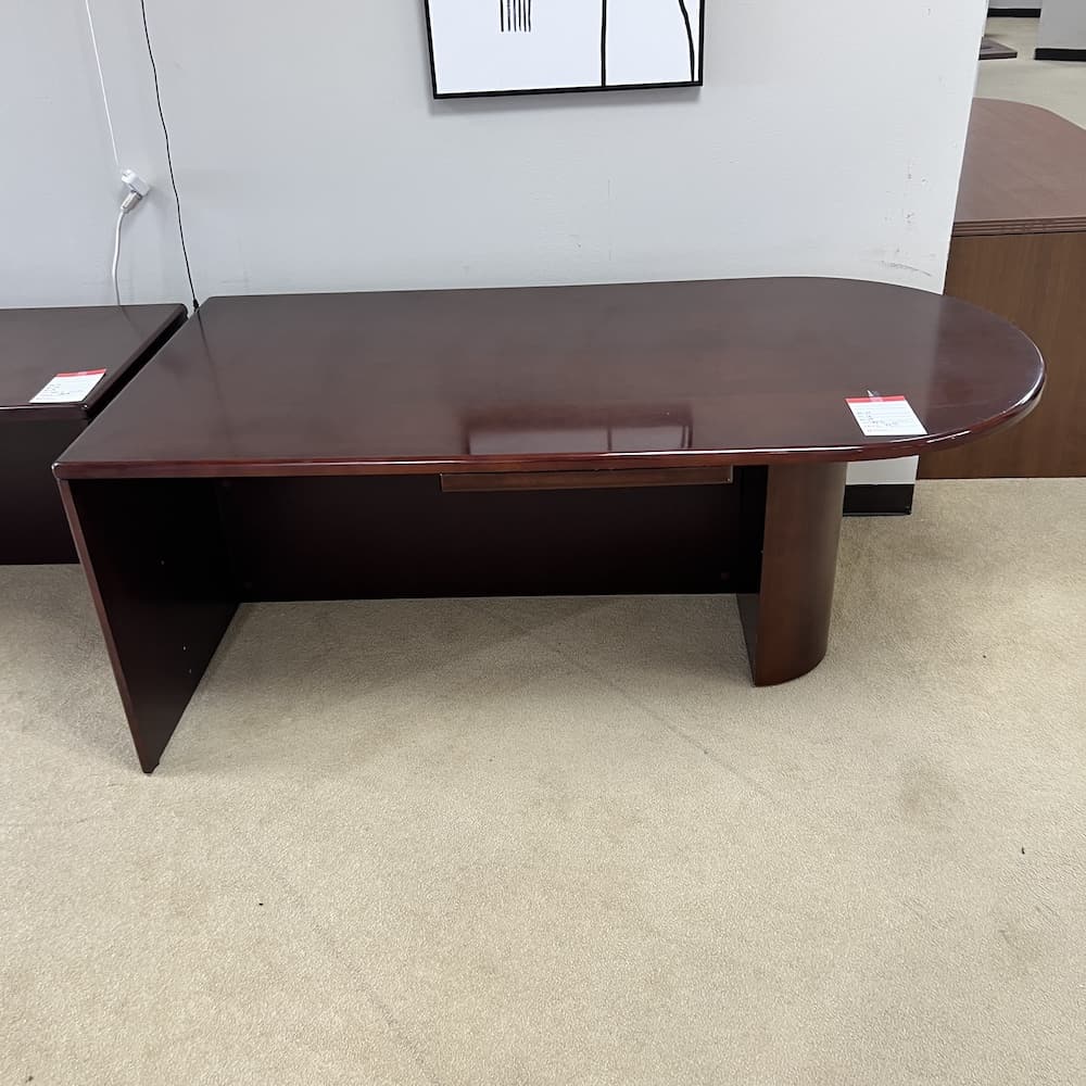 mahogany veneer glossy bullet nose desk, used office furniture