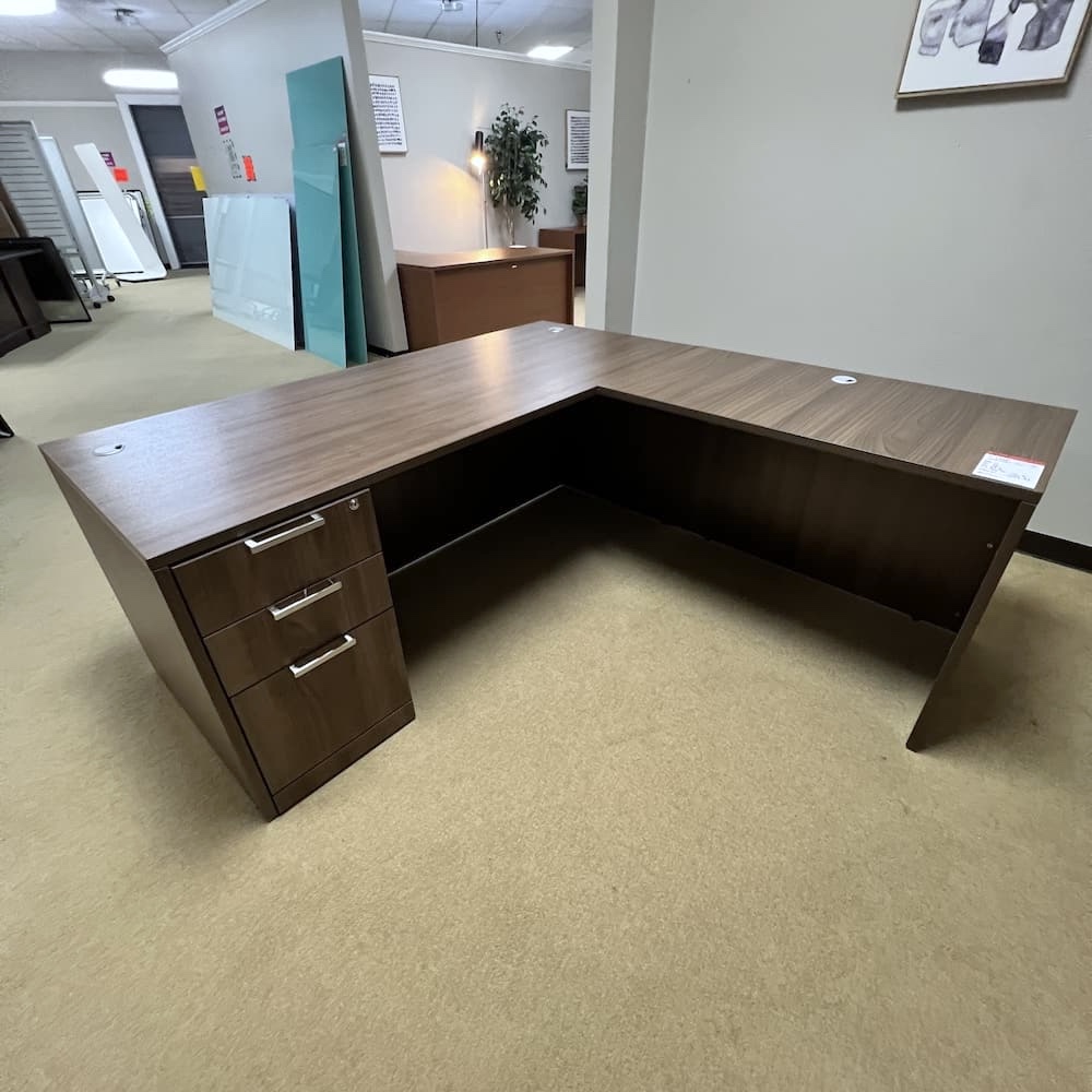 walnut laminate l-desk right return, single pedestal, office furniture