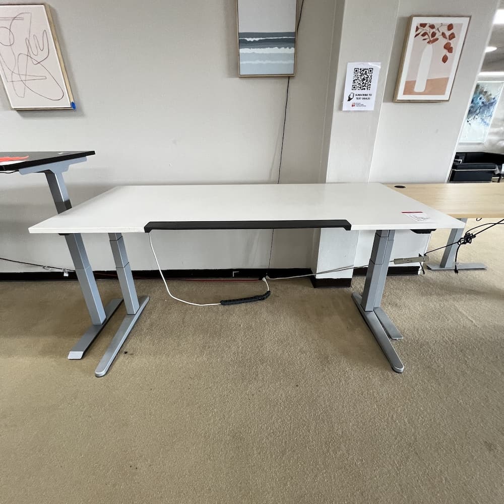 white laminate steelcase height adjustable with wrist rest, used office furniture 72x36