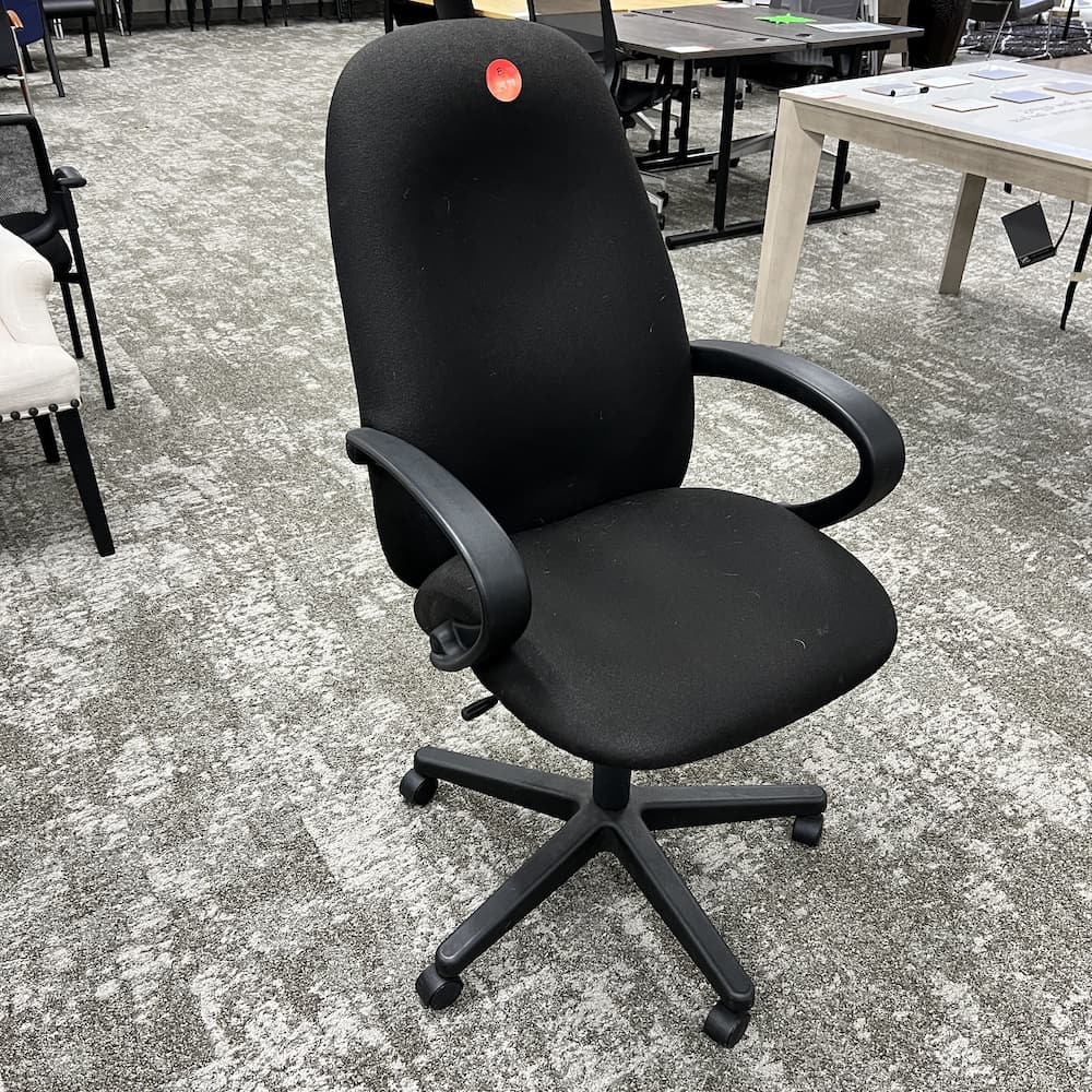 HI-BACK TILTER Global office chair, used office furniture