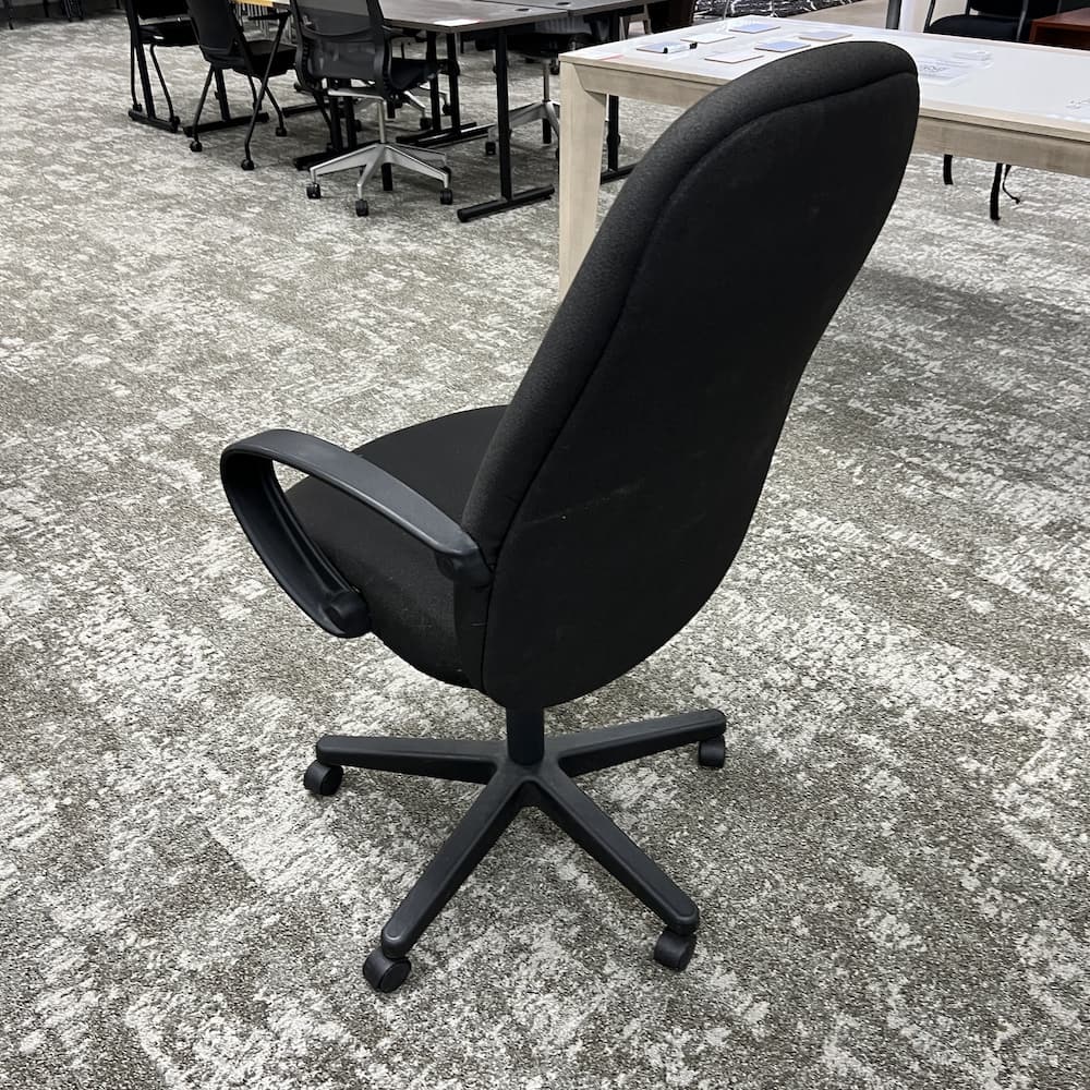 HI-BACK TILTER Global office chair, used office furniture