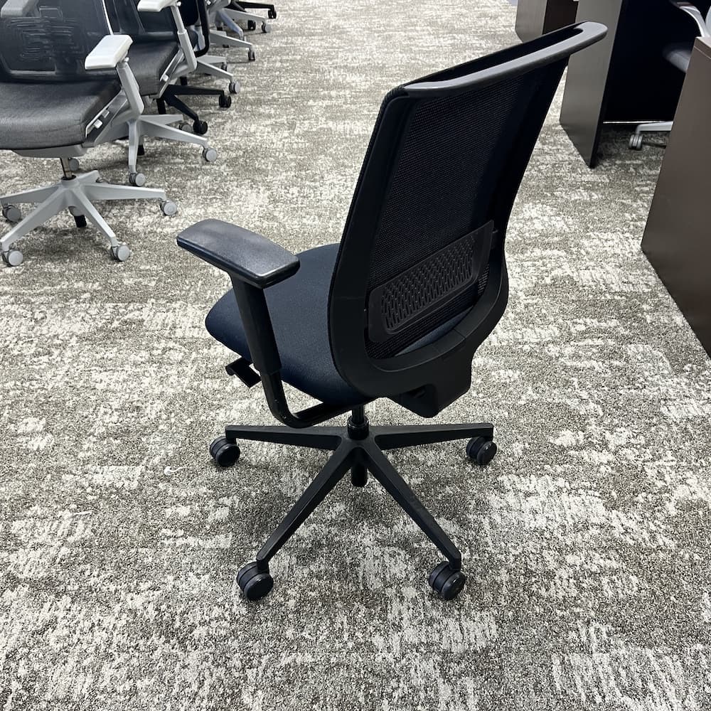 black steelcase reply task chair used office furniture