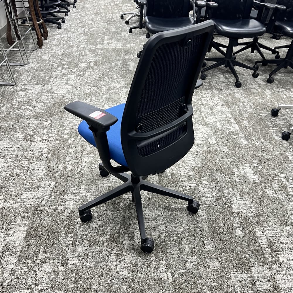 blue personality plus amq task chair mesh back steelcase used office furniture