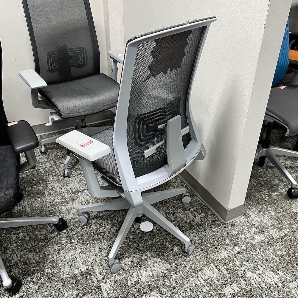 haworth very mesh back, grey fabric upholstery and base, office chair, used office furniture
