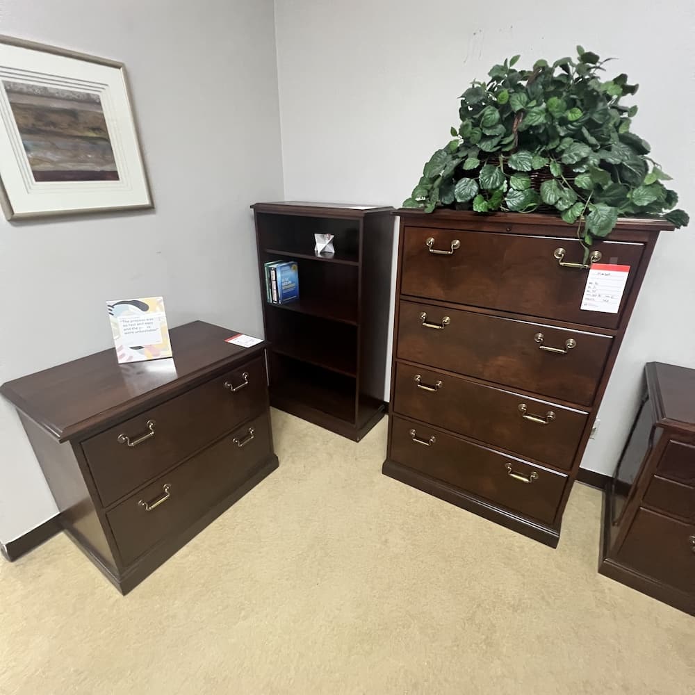 traditional mahogany Kimball desk set