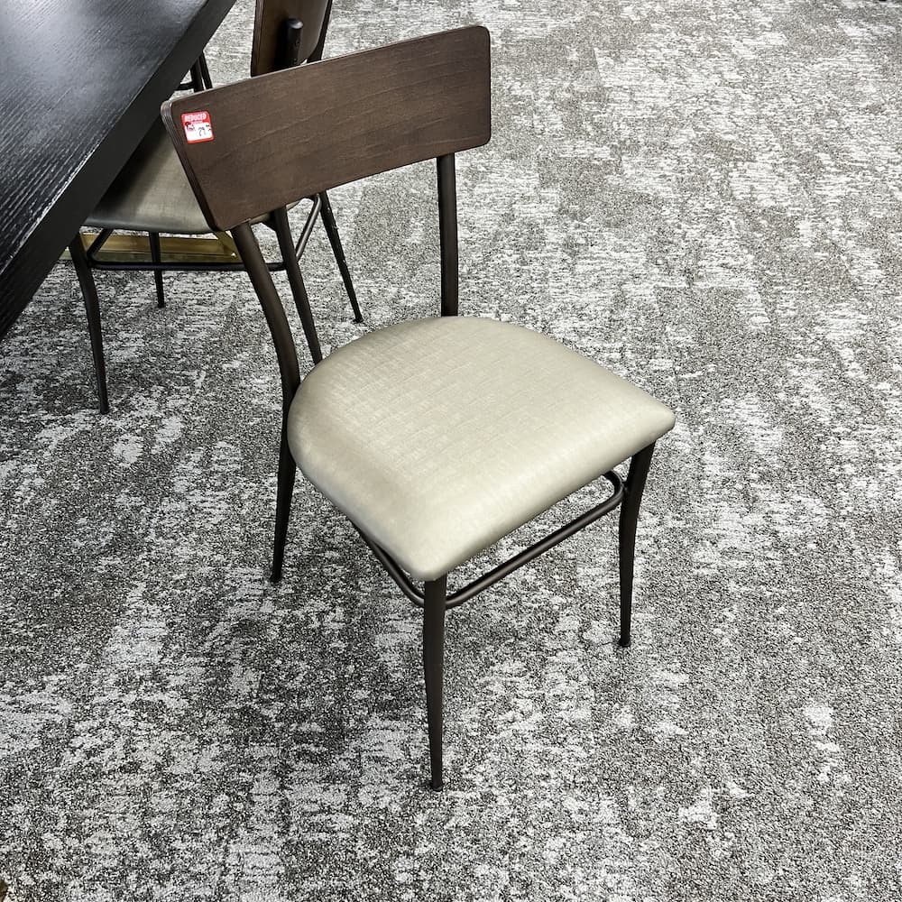 gold vinyl seat, walnut back, metal frame used office furniture